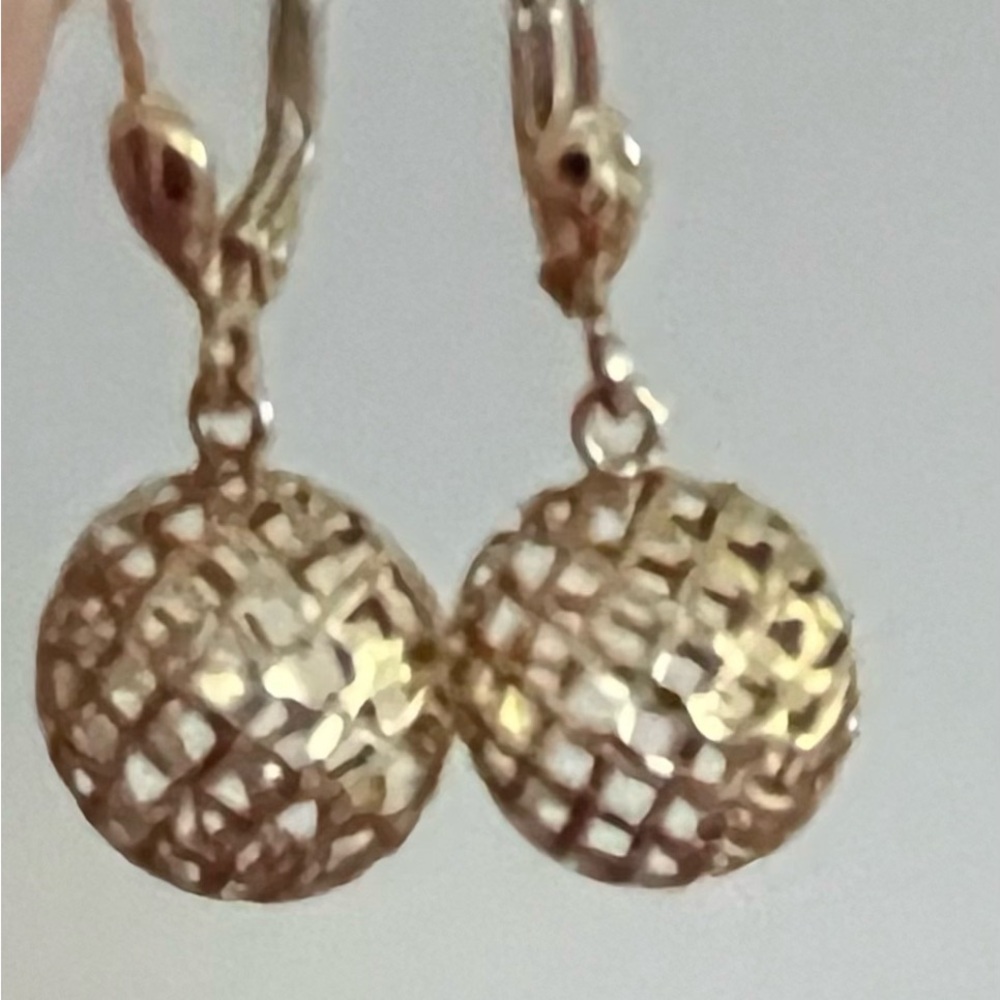 Stunning Solid 14K Gold Diamond Cut Sparkly Ball Drop Earrings! - Picture 13 of 16